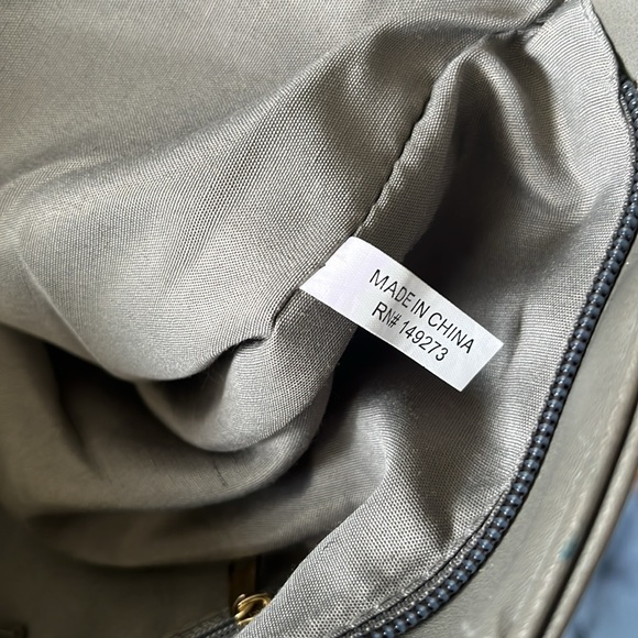 Rampage Large Tote Bucket Bag with Gold Accents - Picture 16 of 16